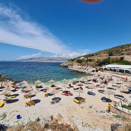 Martini Vacation Home Sarande Exterior photo