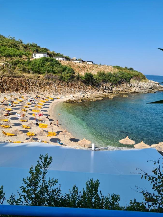 Martini Vacation Home Sarande Exterior photo